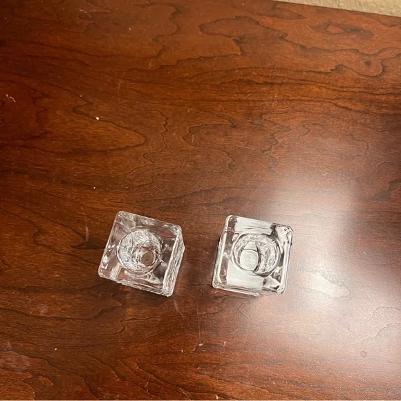 2 Clear Crystal Candle Holders - Picture 4 of 10